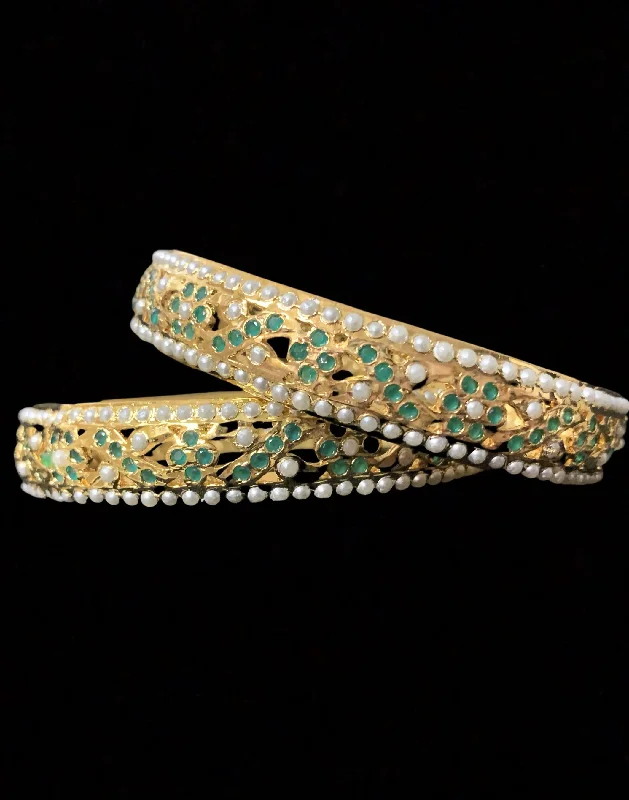 Vintage Gold Cuff Bangles-B90  Leela jadau bangle ( green )  ( READY TO SHIP )