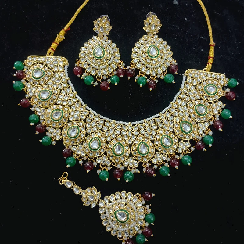 Silver Heart Necklace-Gehana Mahal Gold Plated Kundan And Pearl Necklace Set