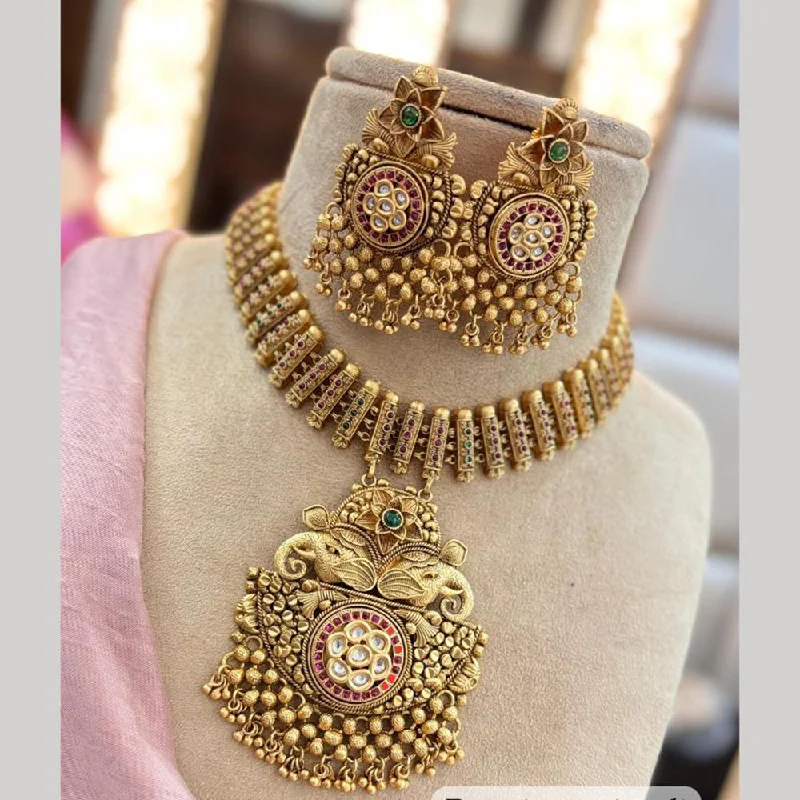 Fashionable Crystal Necklace-Jewel Addiction Gold Plated Kundan Stone Necklace Set