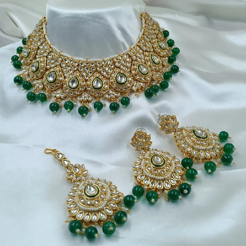 Geometric Pendant Necklace-Gehana Mahal Gold Plated Kundan And Pearl Necklace Set