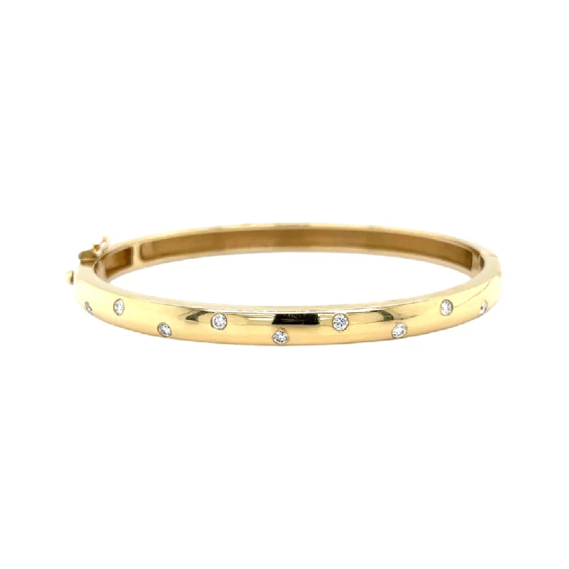 Round Shaped Bangles-Round Edge Scatter Diamond Bangle