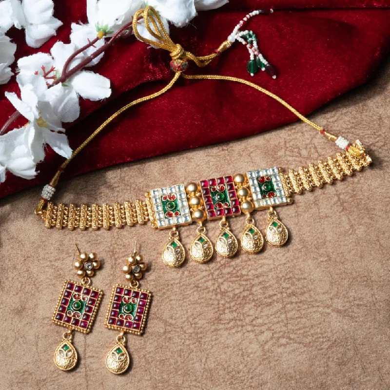 Elegant Pearl Necklace-ChicCharm Jewellery Brass And Copper Gold Plated Rajwadi Necklace Set