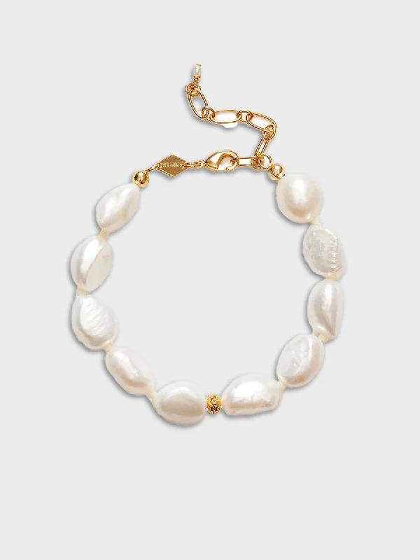 Boho Charm Bracelets-Big Stellar Pearly Bracelet in Gold