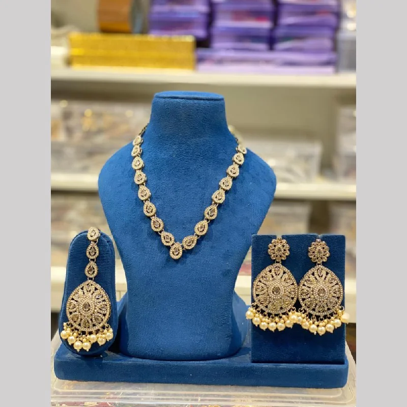 Luxury Gold Necklace-Hira Collections Gold Plated Kundan Stone And Pearls Necklace Set