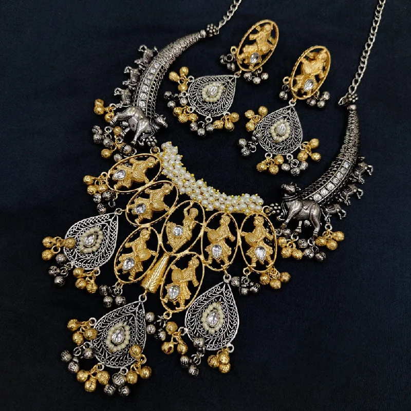 Luxury Sapphire Necklace-Manisha Jewellery 2 Tone Plated Kundan Stone And Pearls Necklace Set