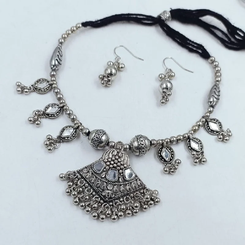 Modern Designer Necklace-Kavita Art Oxidised Plated Mirror Choker Necklace Set